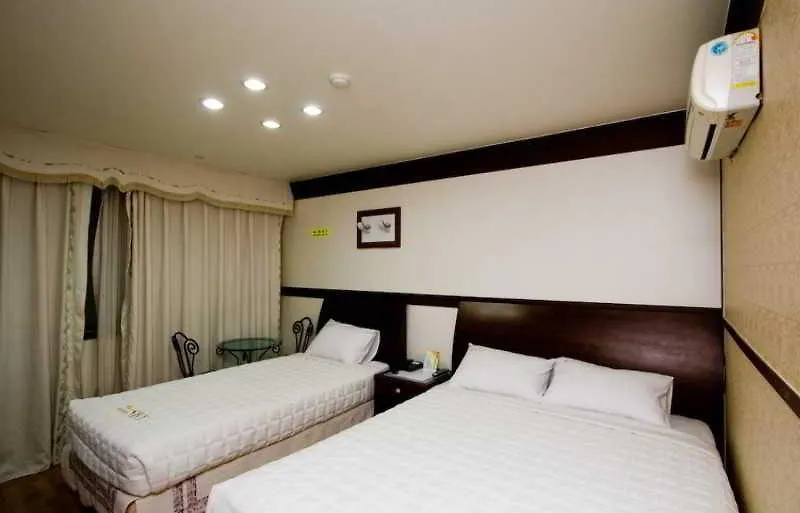 Hotel Sky, Incheon Airport 3*,  South Korea